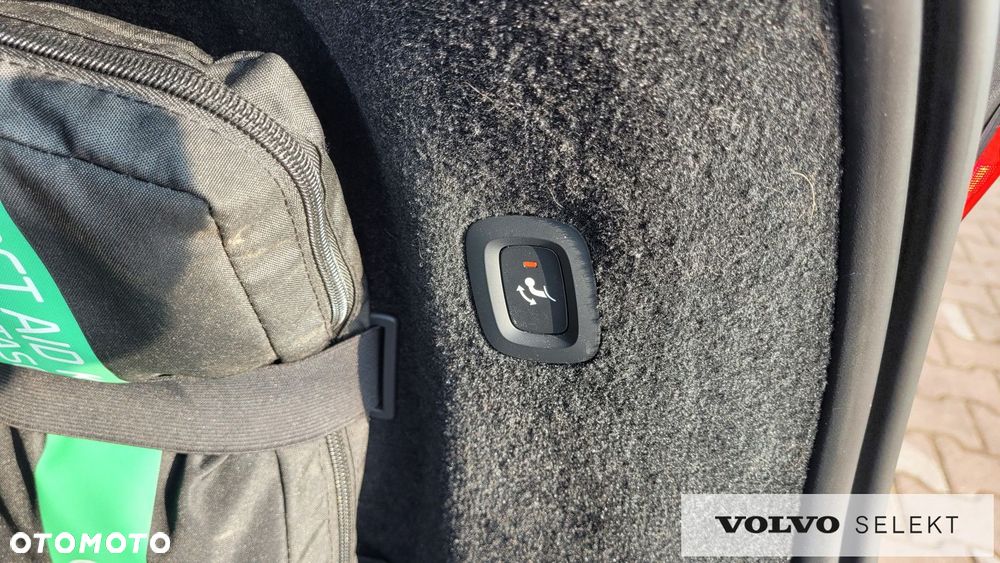 Volvo V90 Cross Country - 20