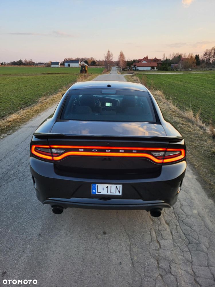 Dodge Charger - 8