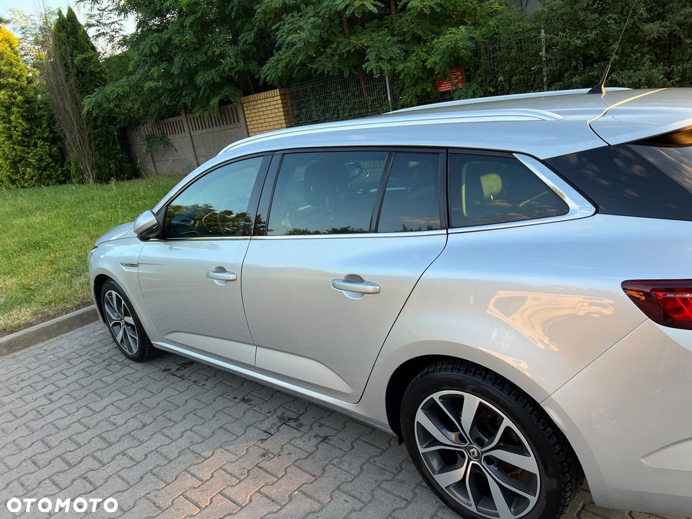 Renault Megane 1.5 dCi Bose - 8