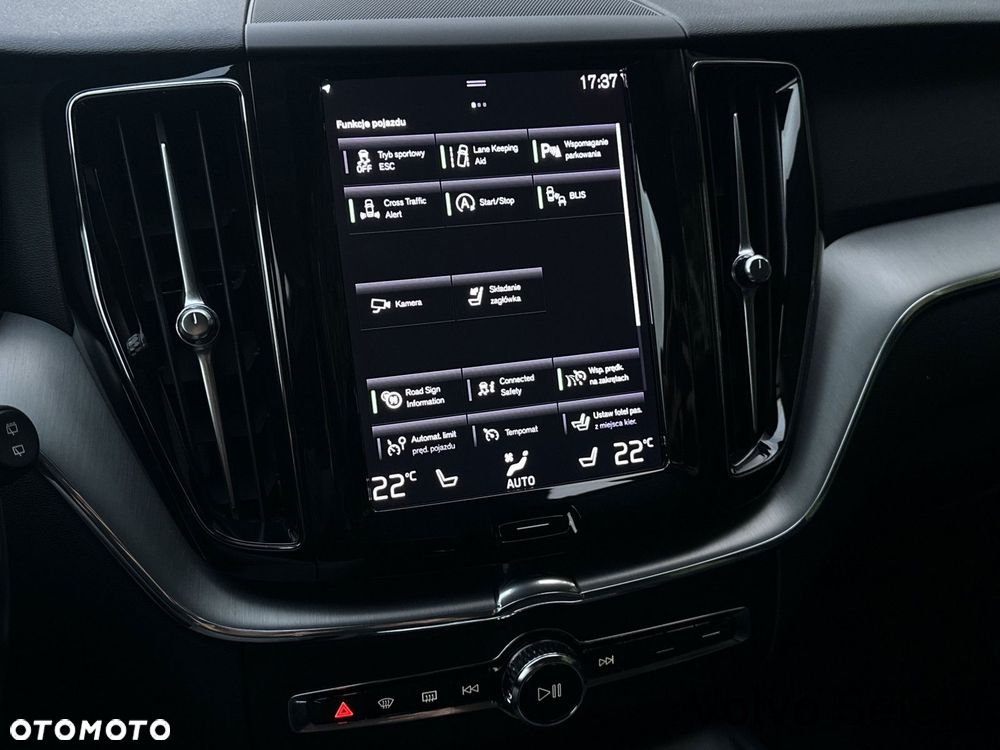 Volvo XC 60 - 26