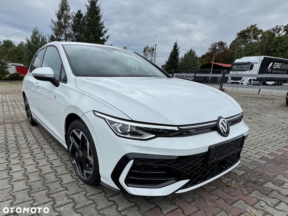Volkswagen Golf - 2