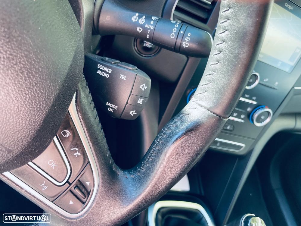 Renault Mégane Sport Tourer 1.5 Blue dCi Limited - 20