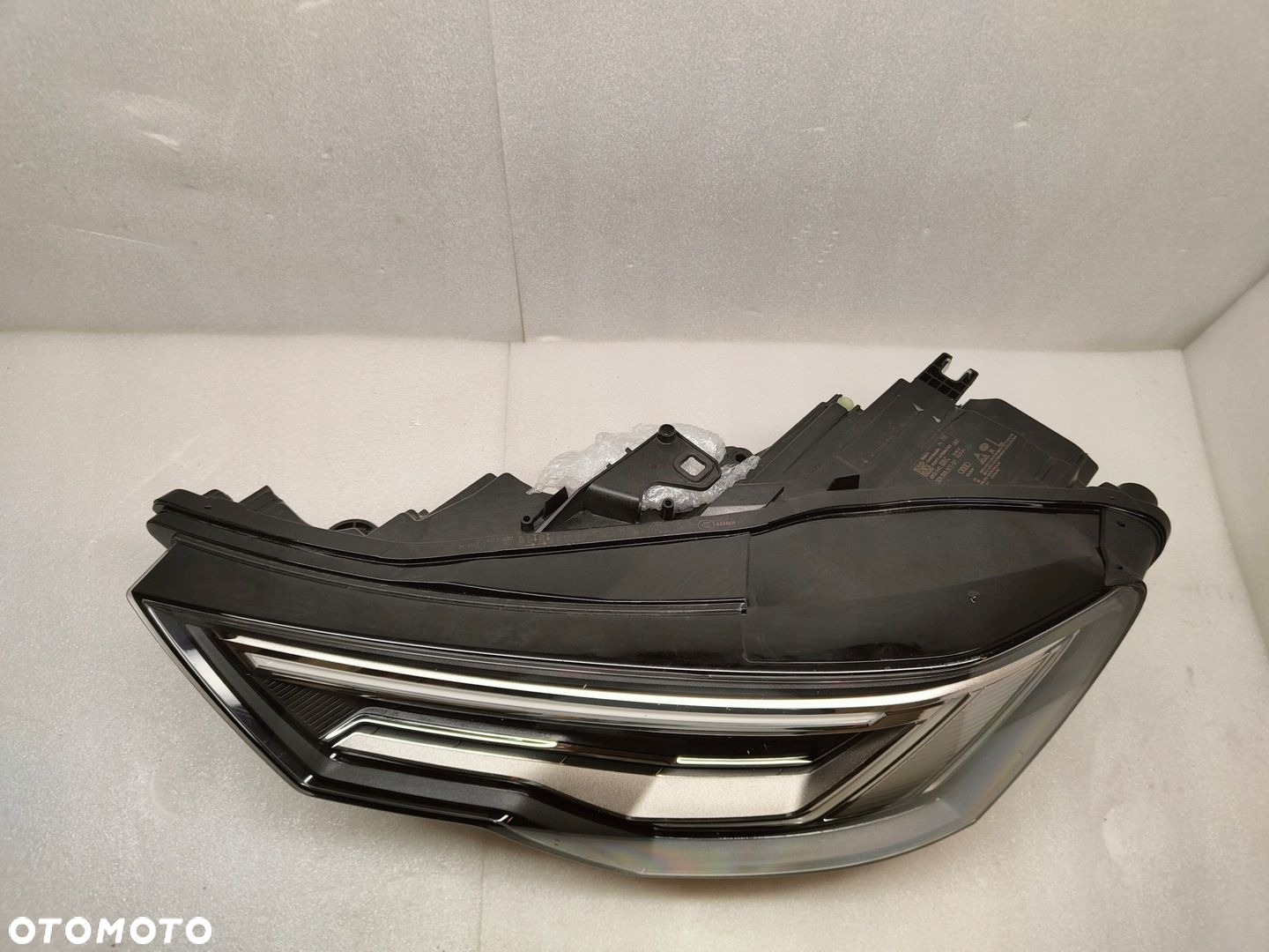 AUDI A6 C8 FULL LED LAMPA LEWY PRZÓD 4K0941039C - 3