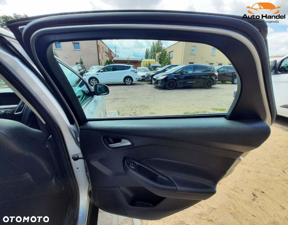 Ford Focus 1.5 EcoBoost STart-Stopp-System TITANIUM - 39