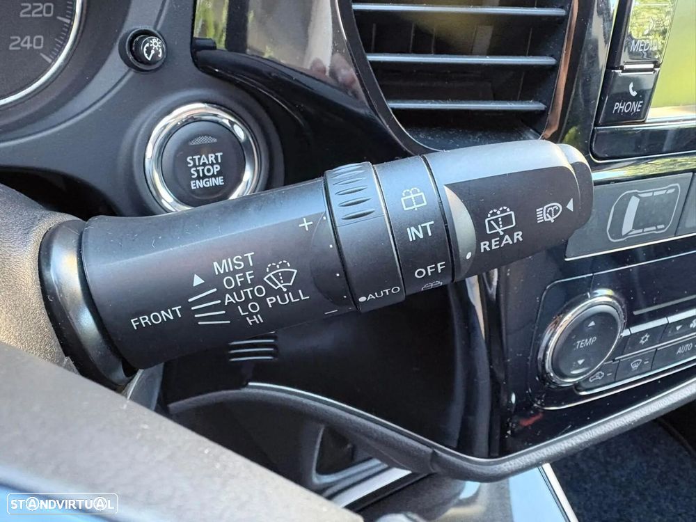 Mitsubishi Outlander 2.2 DI-D Instyle Navi - 42