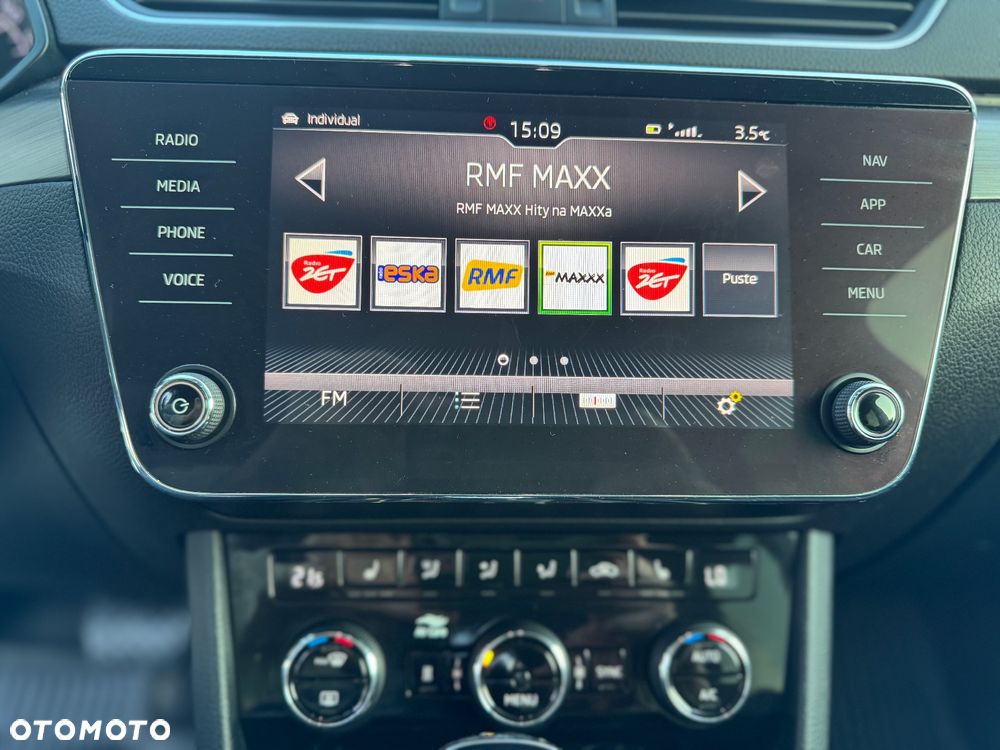 Skoda Superb 2.0 TSI 4x4 DSG SportLine - 20