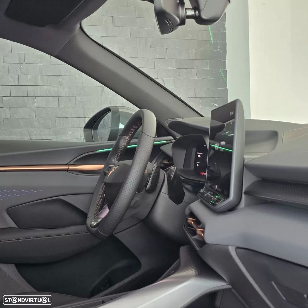 Cupra Terramar 1.5 e-Hybrid DSG - 11