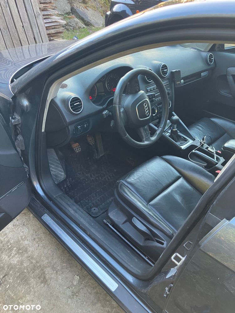 Audi A3 Sportback 2.0 TDI quattro Ambition - 5