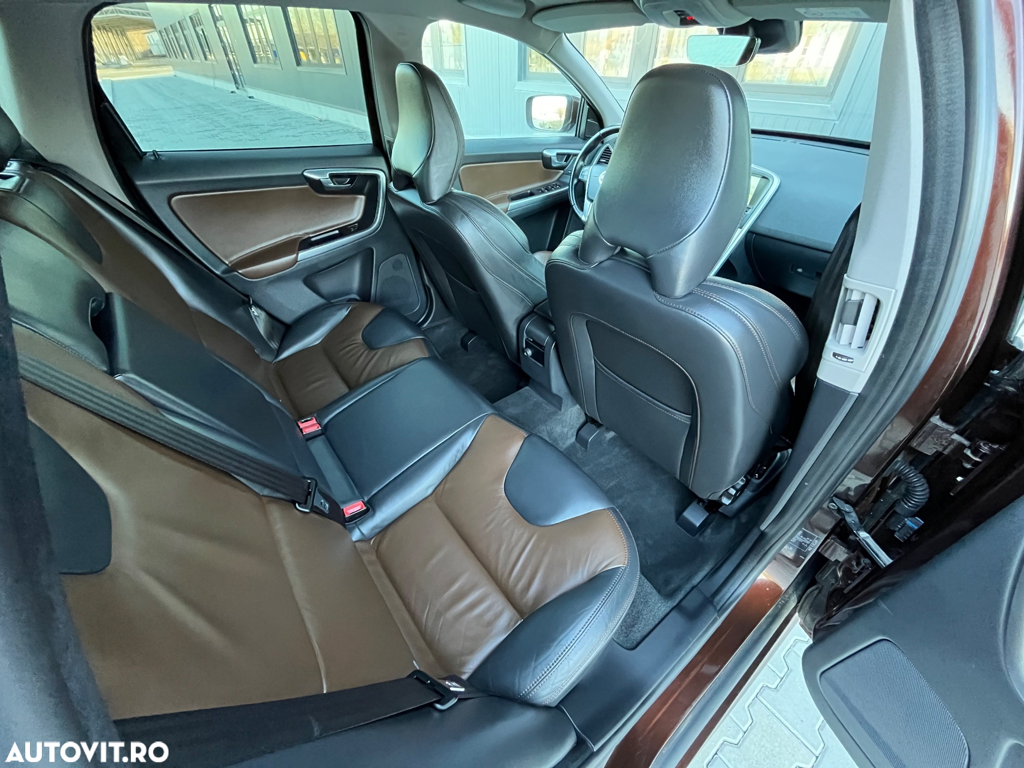 Volvo XC 60 D4 Geartronic Summum - 22