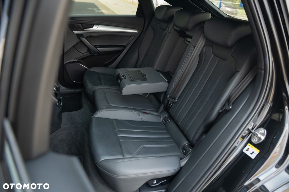 Audi Q5 50 TFSIe quattro S tronic S line - 35