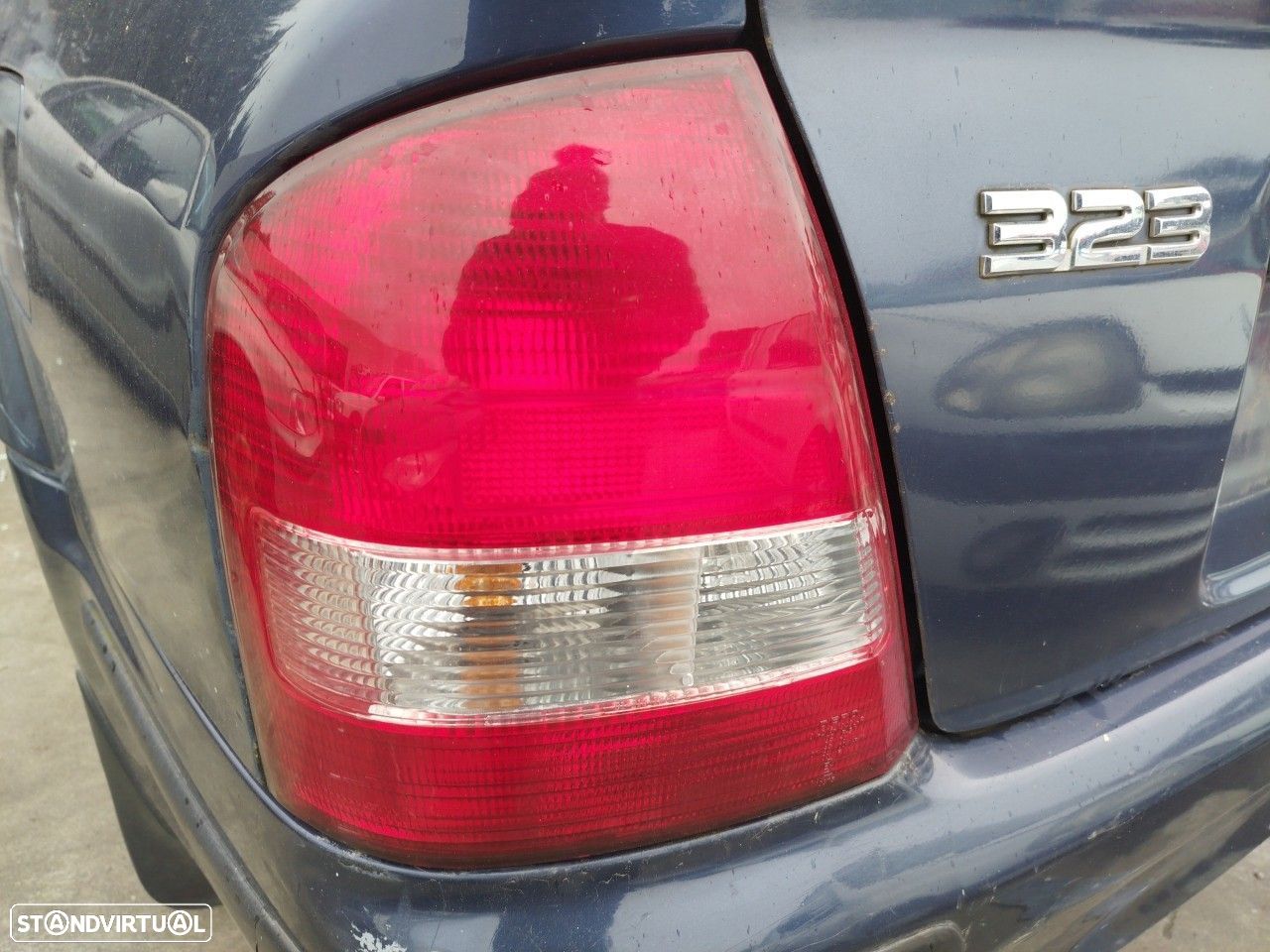 Farolim esquerdo MAZDA 323 S VI (BJ) - 1