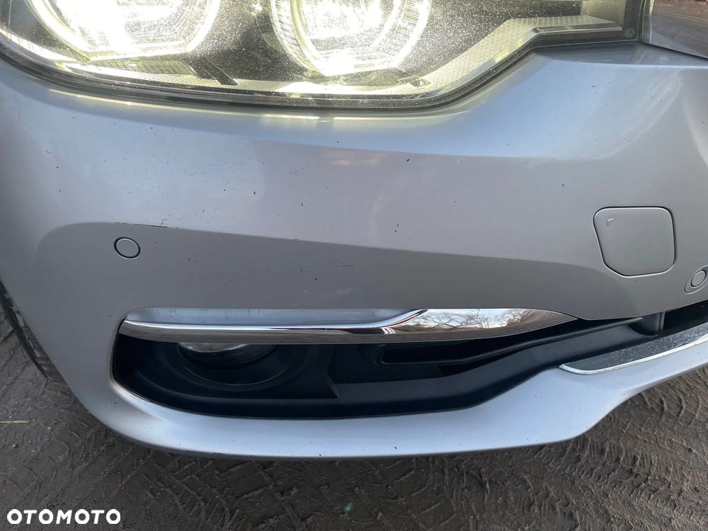BMW Seria 3 330d xDrive Sport-Aut Luxury Line - 24