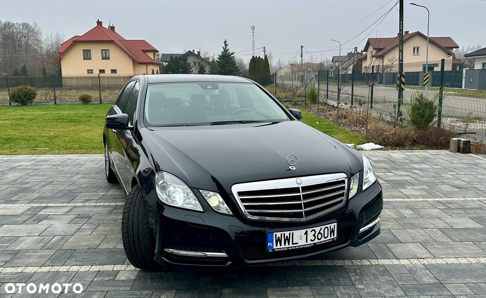 Mercedes-Benz Klasa E 220 CDI BlueEff Avantgarde - 5