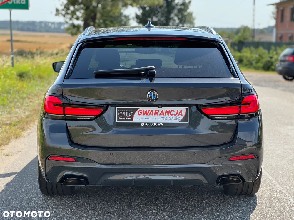 BMW Seria 5 518d M Sport - 13