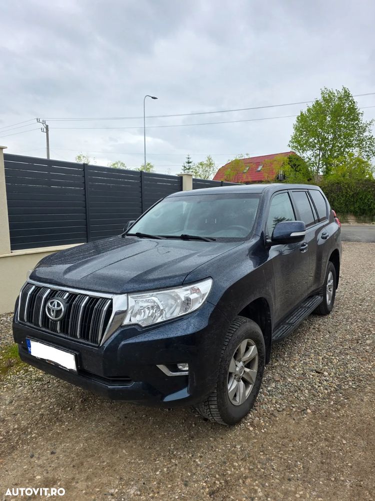Toyota Land Cruiser 2.8l Turbo D-4D A/T Luxury - 1