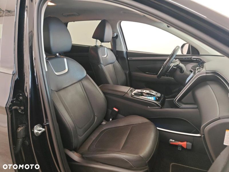 Hyundai Tucson 1.6 T-GDi 48V-Hybrid 4WD DCT Prime - 12