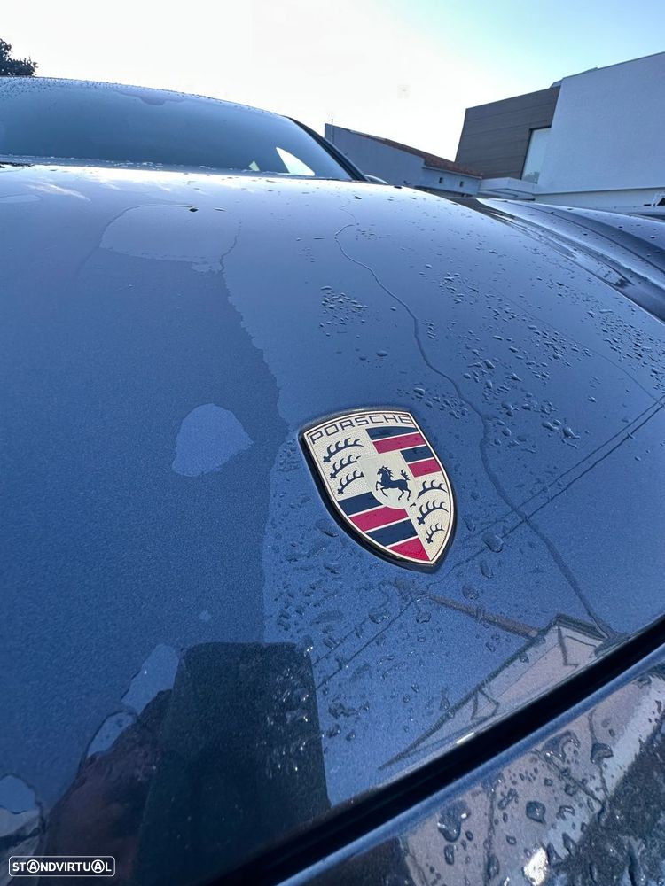 Porsche Panamera Sport Turismo - 23