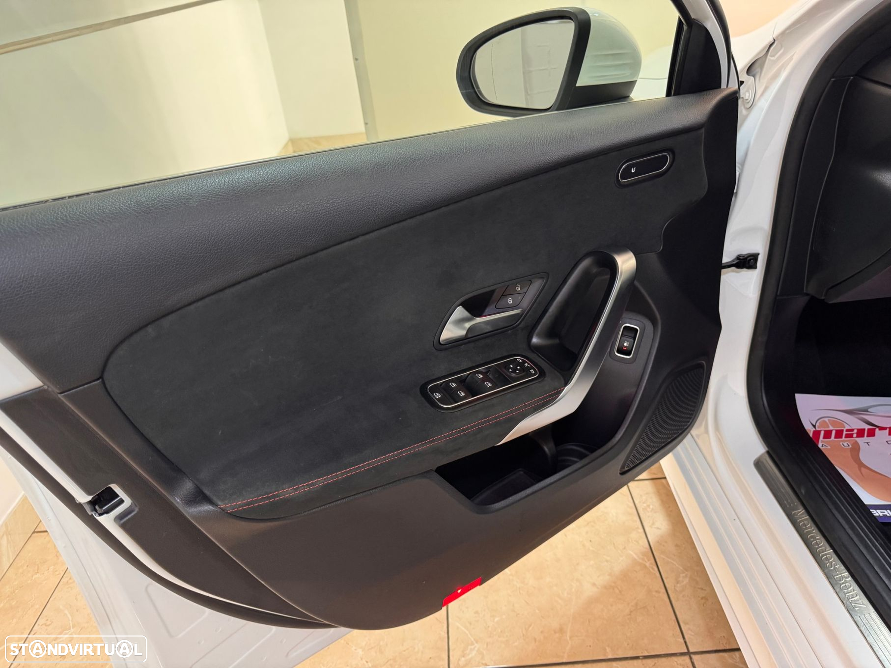 Mercedes-Benz A 250 e AMG Line - 11