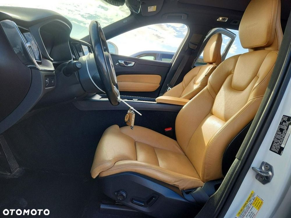 Volvo XC 60 T6 AWD Inscription - 7