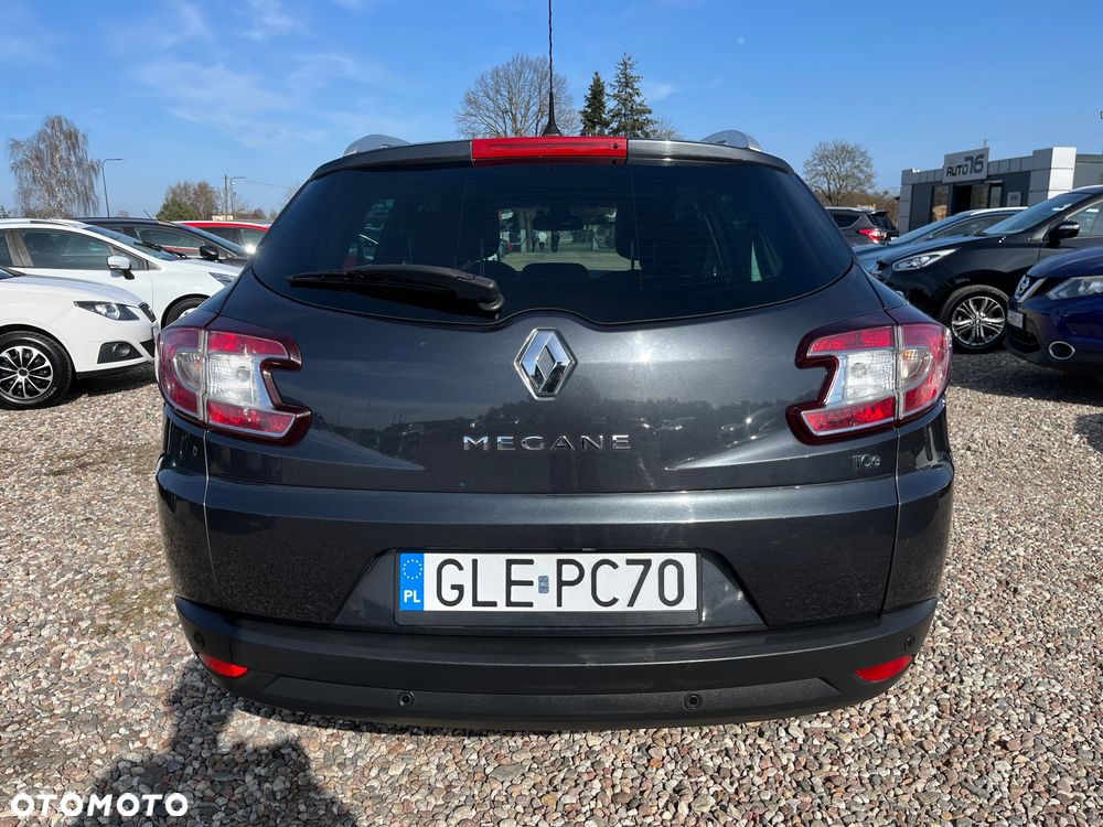Renault Megane ENERGY TCe 130 BOSE EDITION - 4