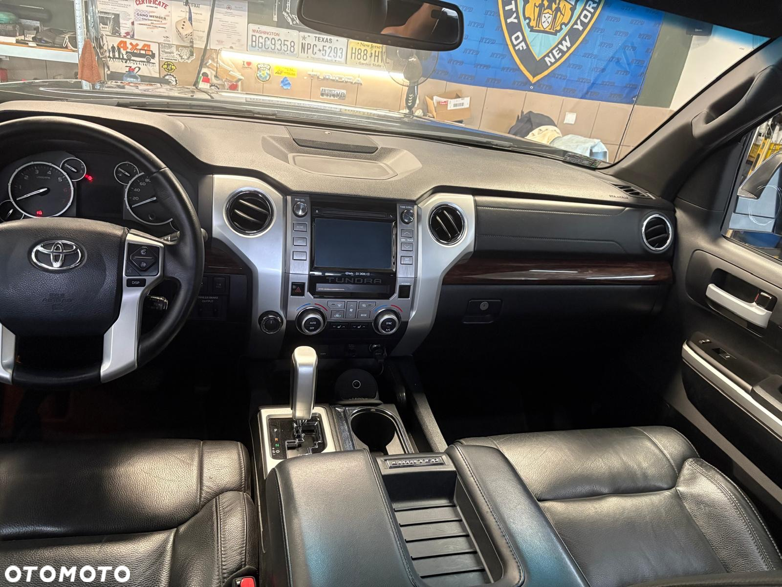 Toyota Tundra - 8