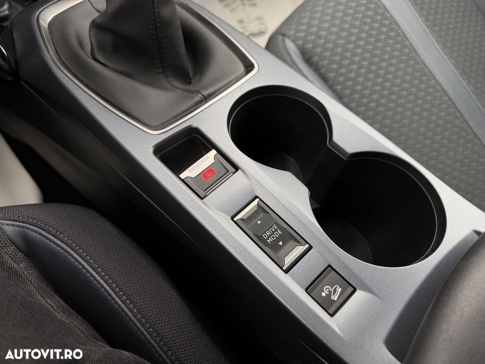 Peugeot 2008 1.5 BlueHDI STT Allure - 28