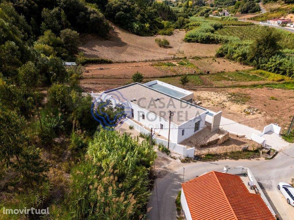 Moradia T3 Térrea com piscina e garagem - Grande imagem: 4/52