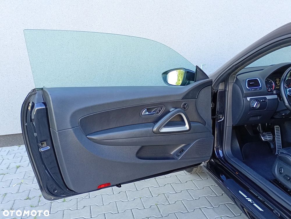 Volkswagen Scirocco 2.0 TDI DSG - 17
