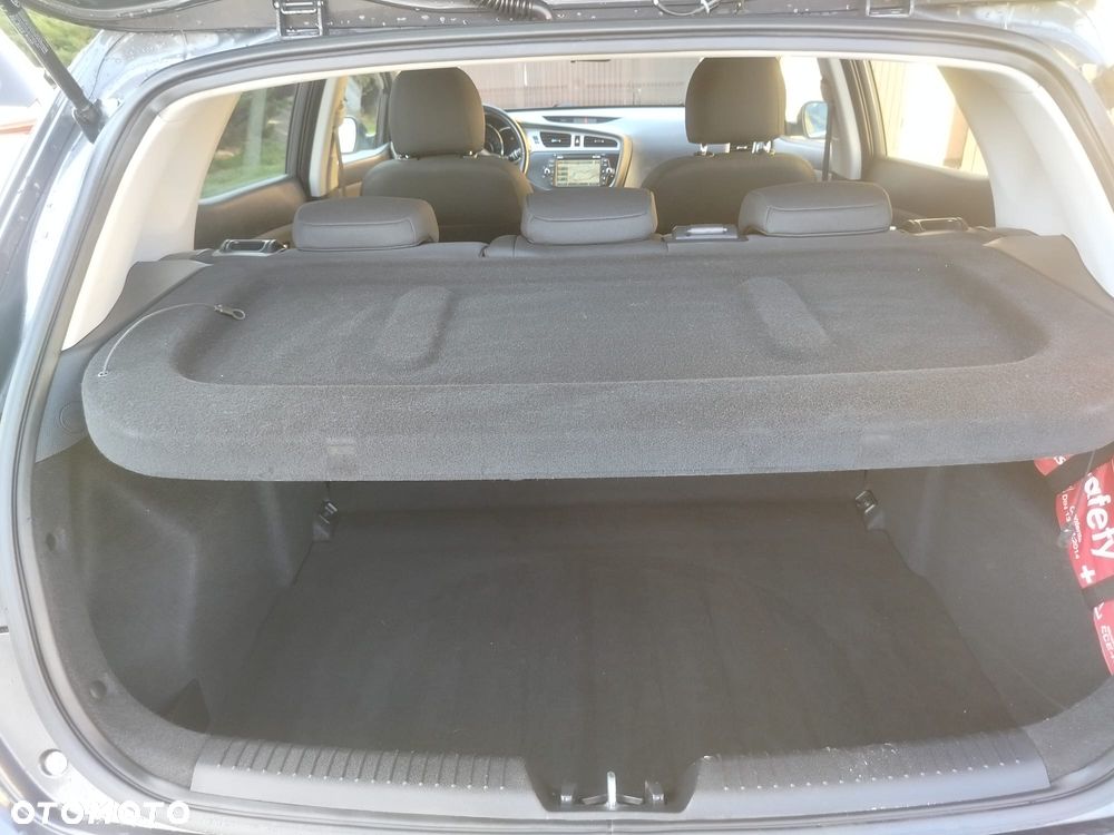 Kia Ceed 1.6 GDI L - 8