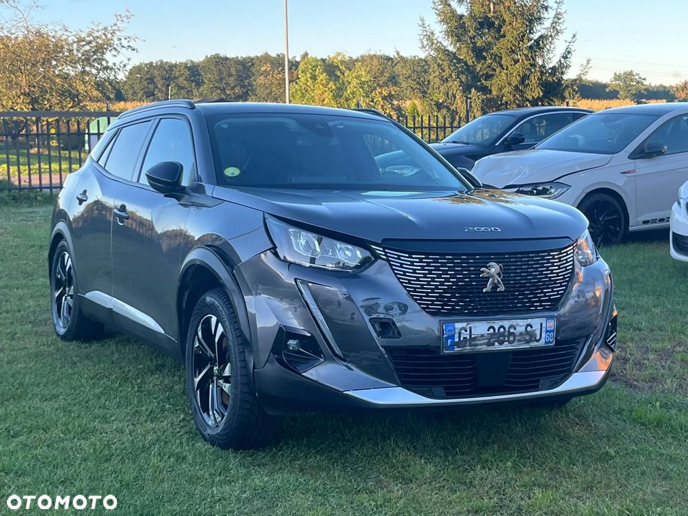 Peugeot 2008 BlueHDi 130 EAT8 Allure - 21