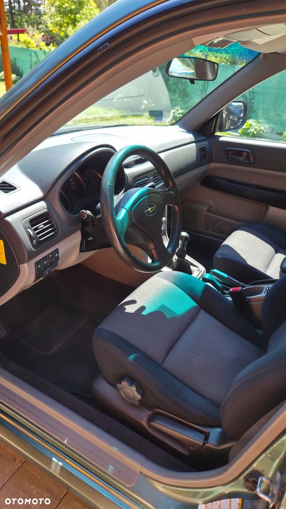 Subaru Forester 2.0 X - 33