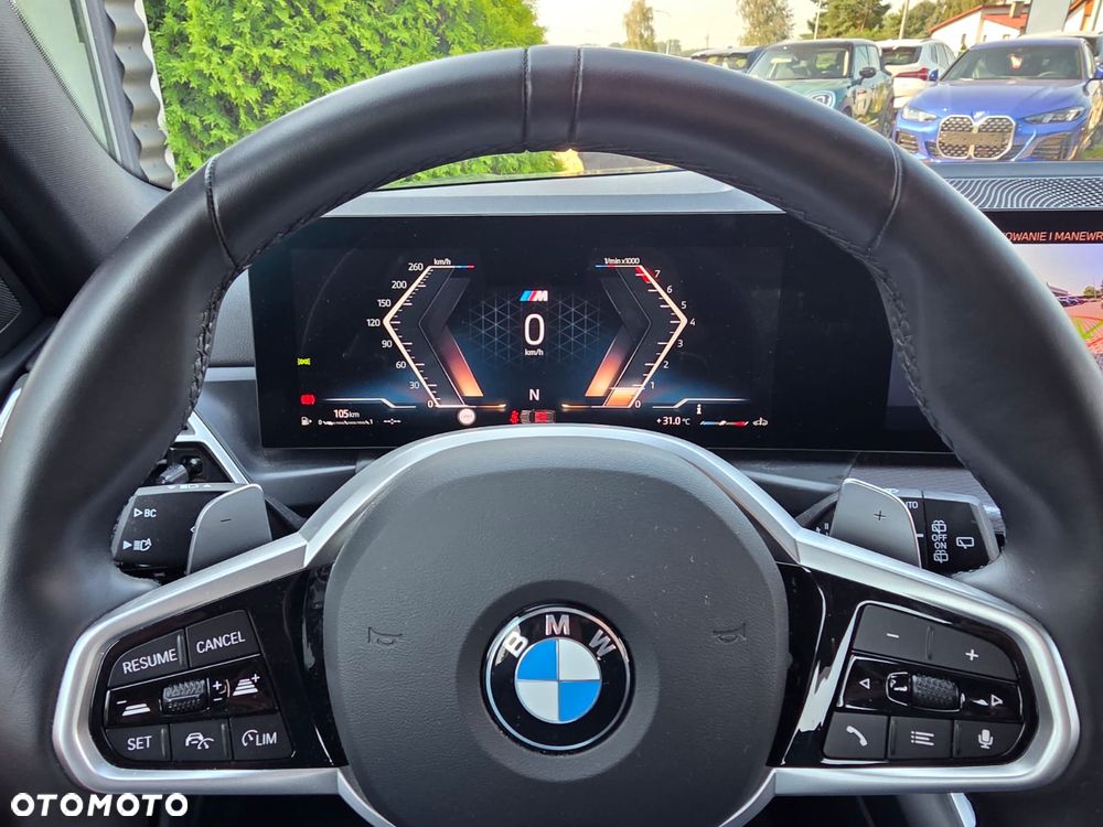 BMW Seria 3 330i xDrive M Sport sport - 16