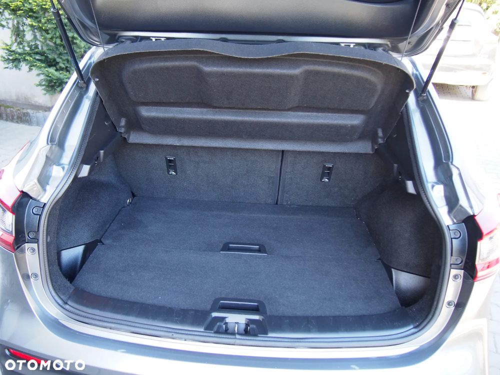 Nissan Qashqai 1.2 DIG-T 360 - 12