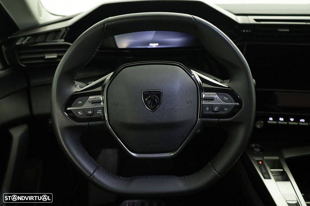 Peugeot 408 1.6 Hybrid Allure e-EAT8 - 16