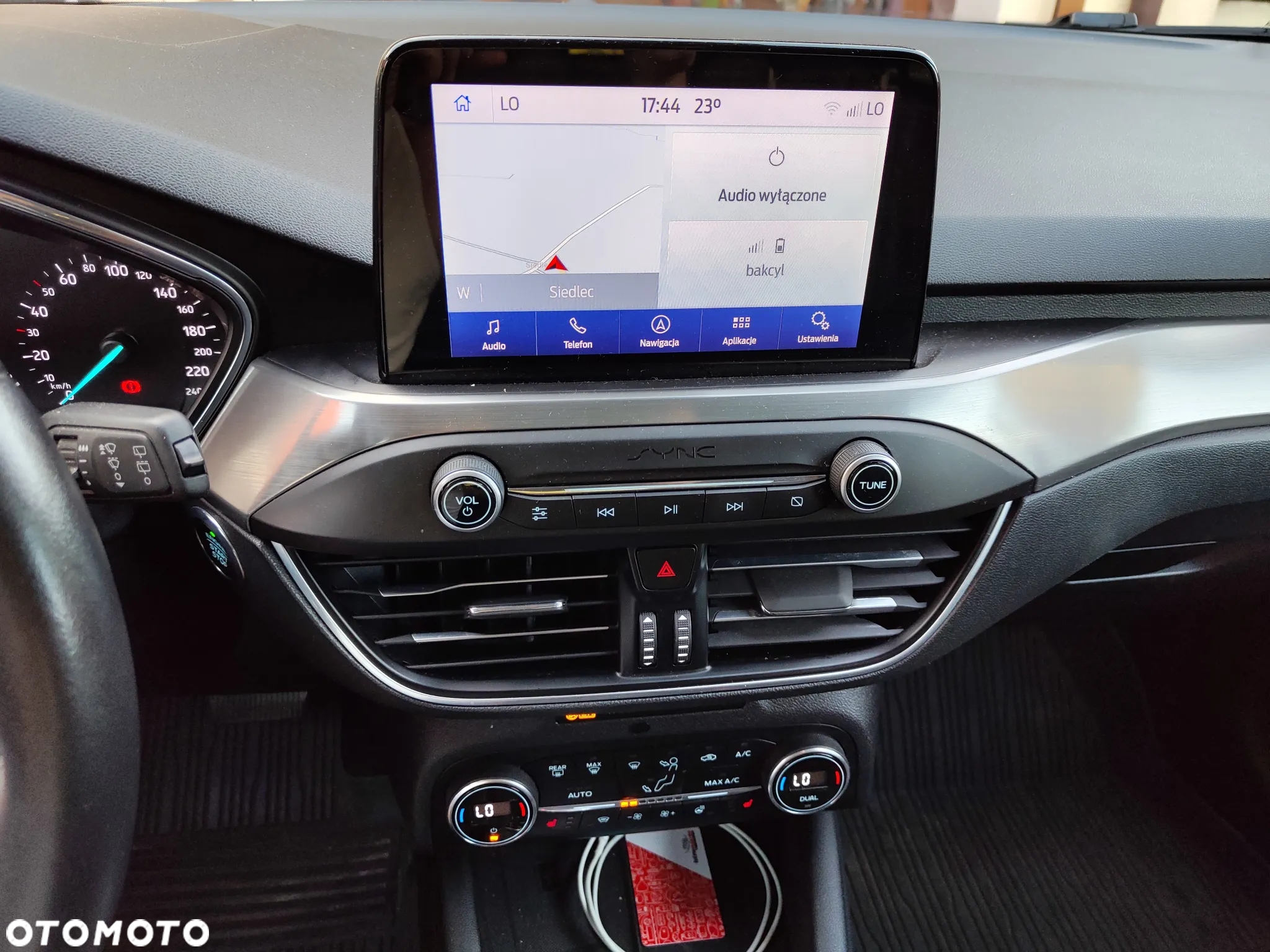 Ford Focus 2.0 EcoBlue Titanium Business - 10