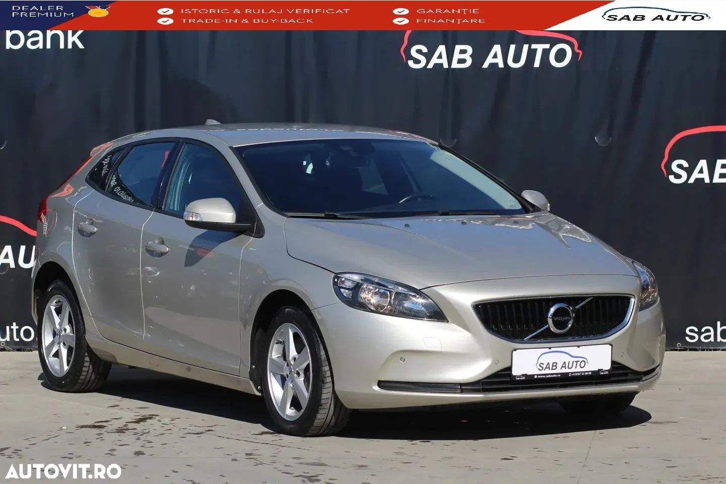Volvo V40 D2 Aut. Basic - 1