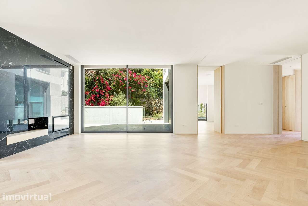 Moradia em Banda T5 com piscina, Centro Cascais, Cascais - Grande imagem: 5/50