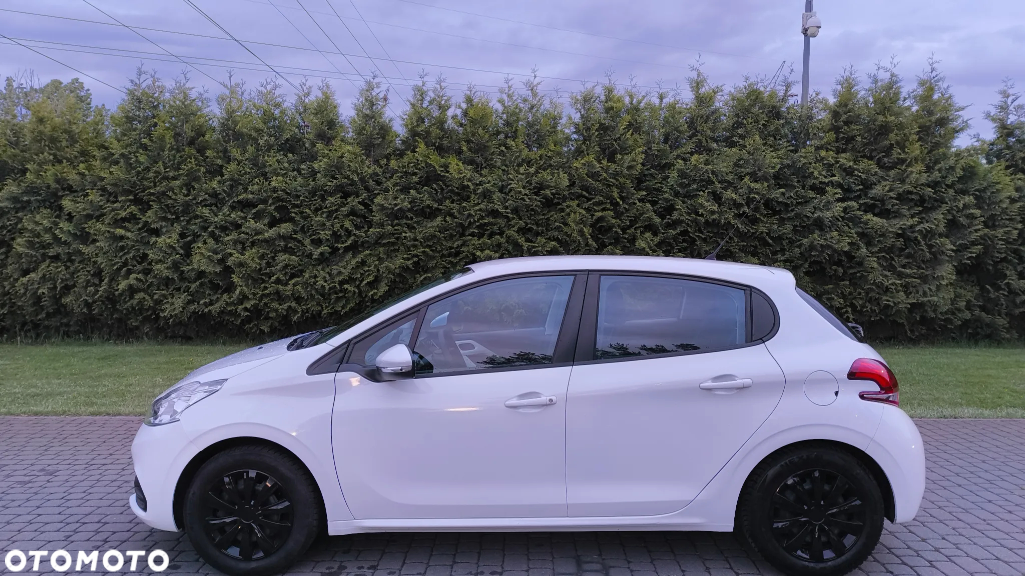 Peugeot 208 1.2 PureTech Access - 19