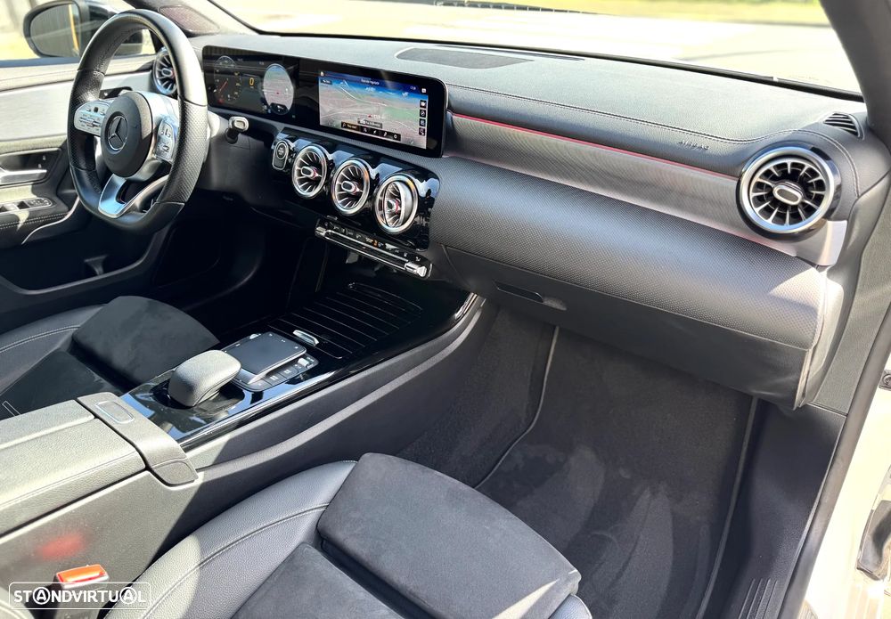 Mercedes-Benz A 250 e 8G-DCT Edition AMG Line - 30