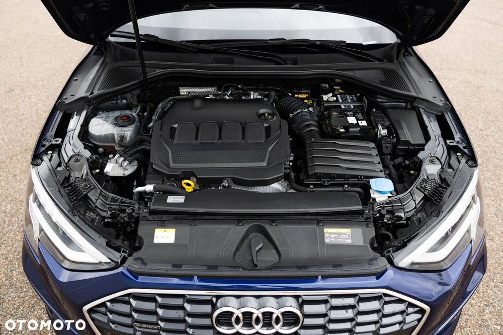 Audi A3 Sportback 40 TDI quattro S tronic S line - 37