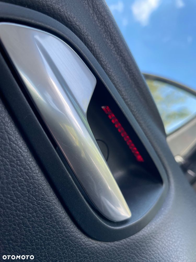 Ford Grand C-MAX - 30
