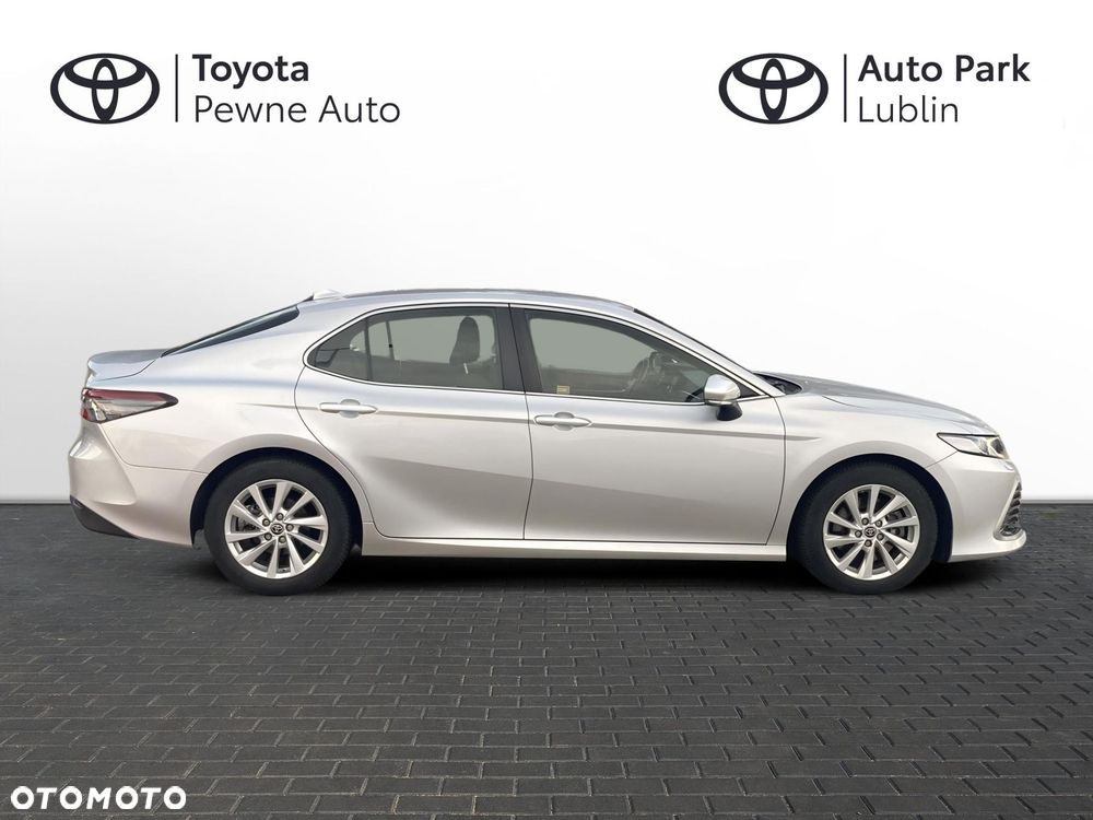 Toyota Camry 2.5 Hybrid Comfort CVT - 7