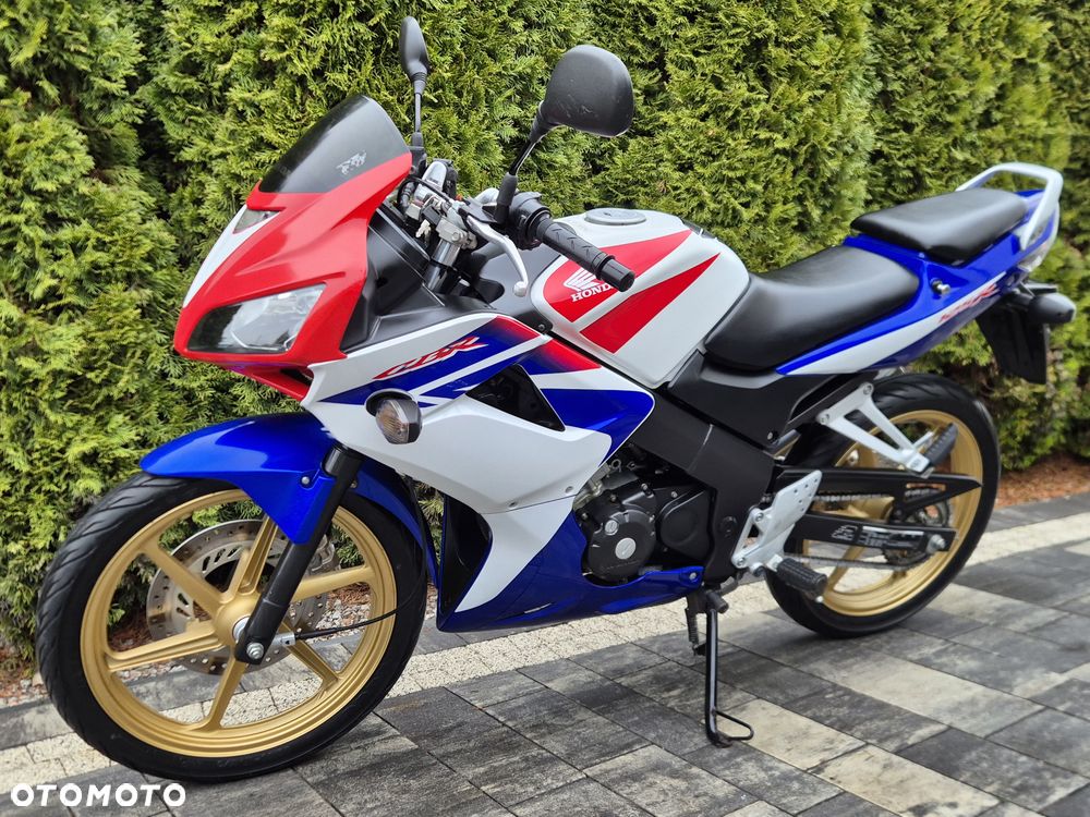 Honda CBR - 4