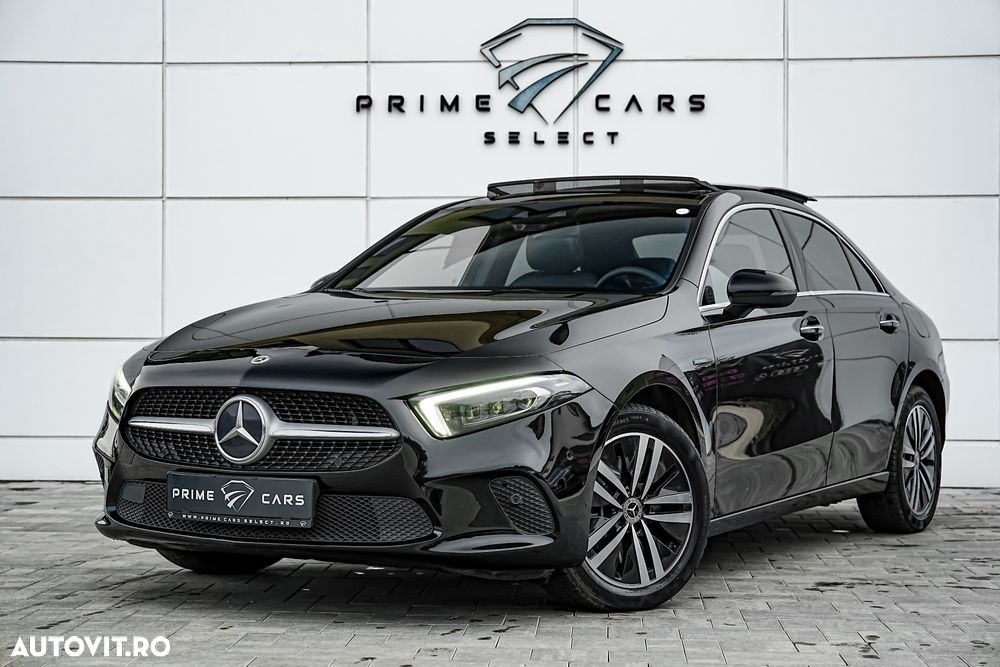 Mercedes-Benz A 250 e Sedan 8G-DCT Lim. Special Edition - 16