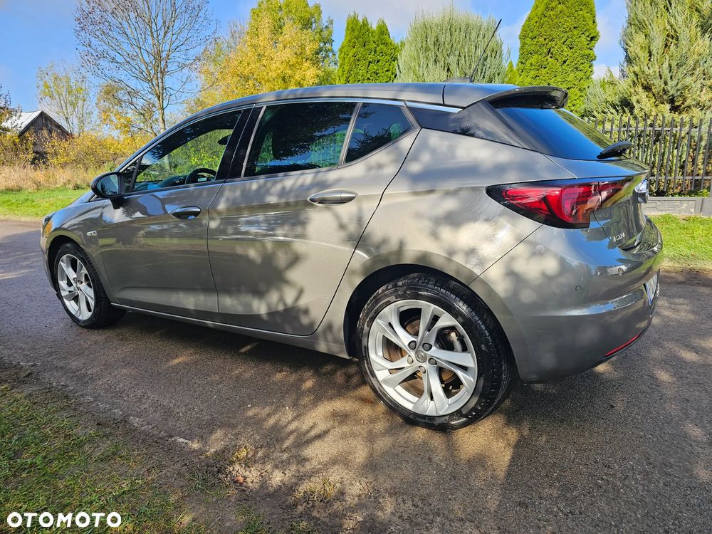 Opel Astra 1.4 Turbo 120 Jahre - 2