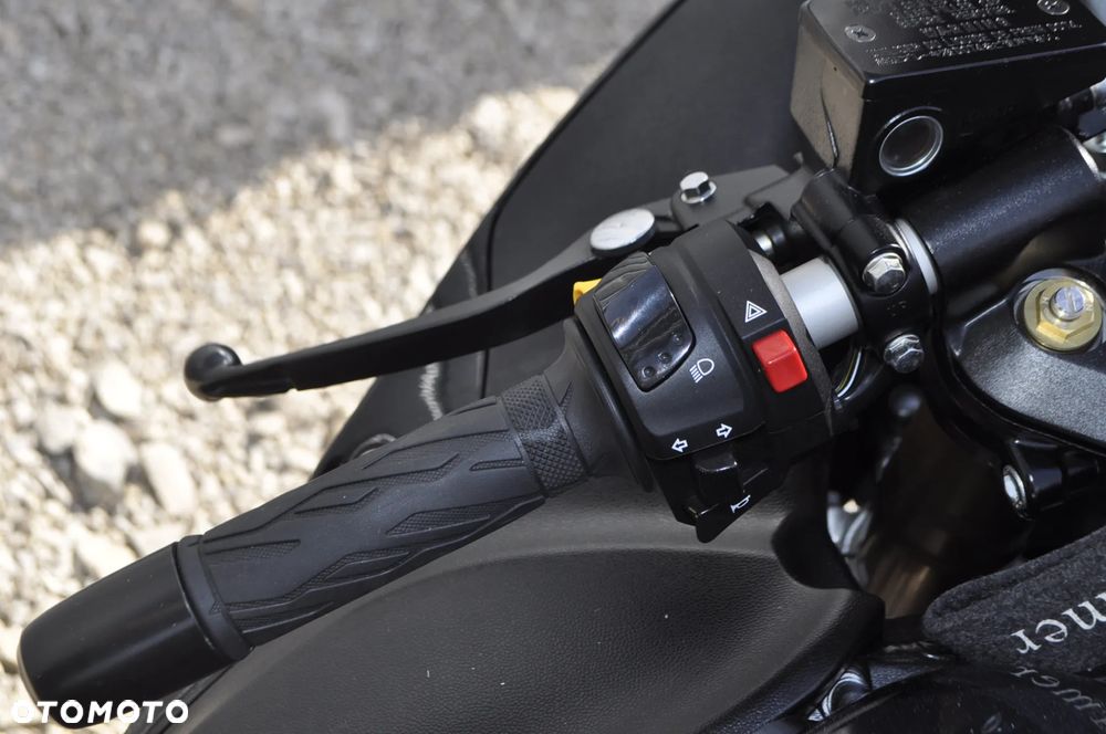 Suzuki Hayabusa - 27