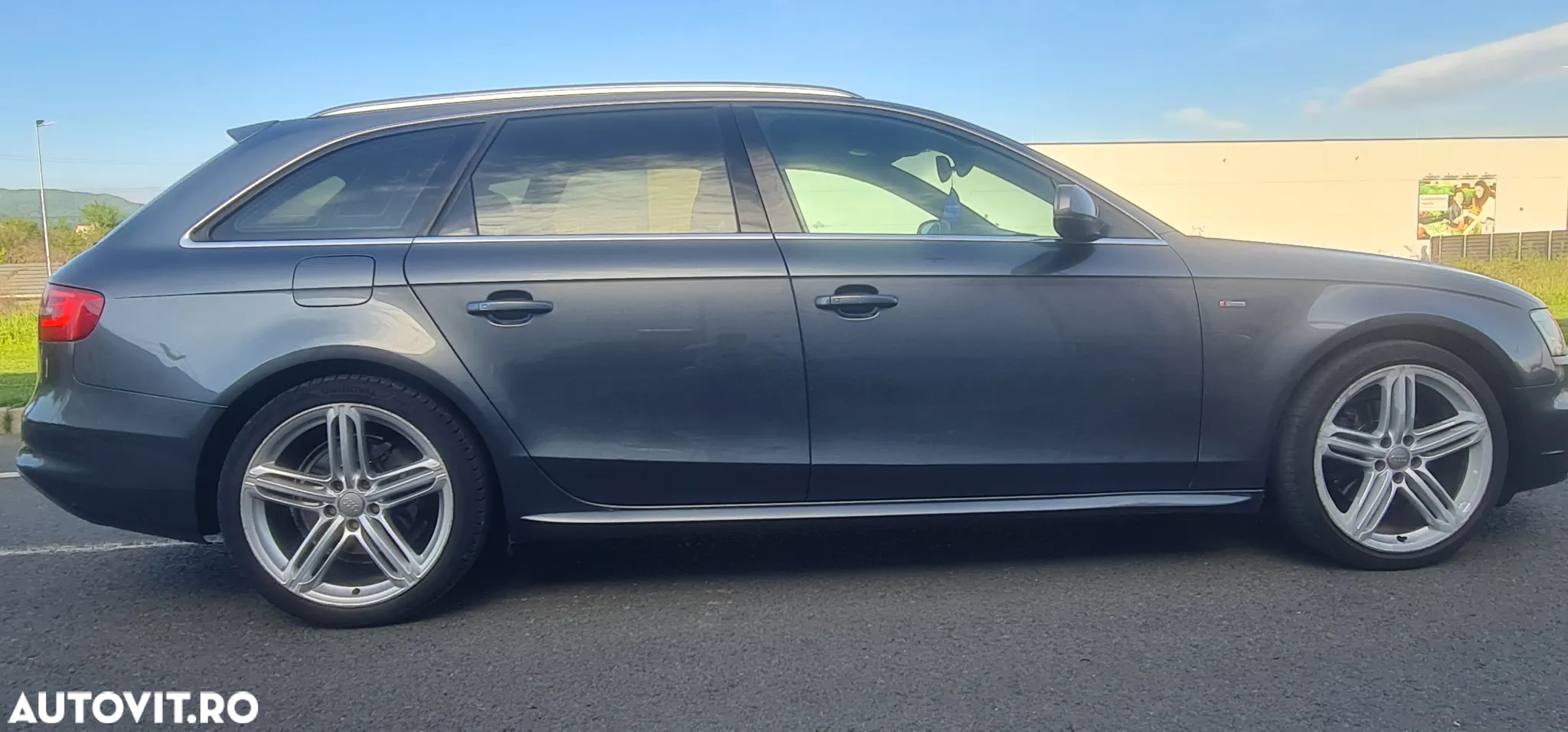 Audi A4 Avant 2.0 TDI DPF clean diesel multitronic S line Sportpaket - 33