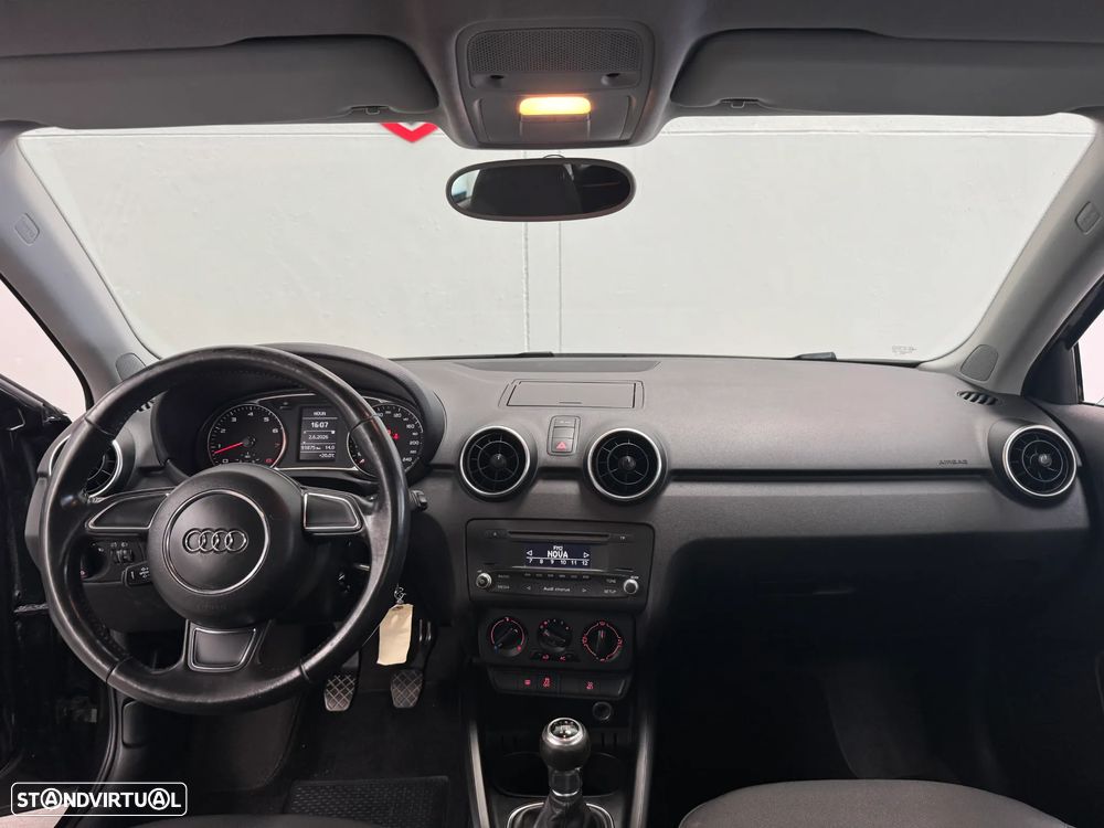 Audi A1 1.2 TFSI Ambition - 14