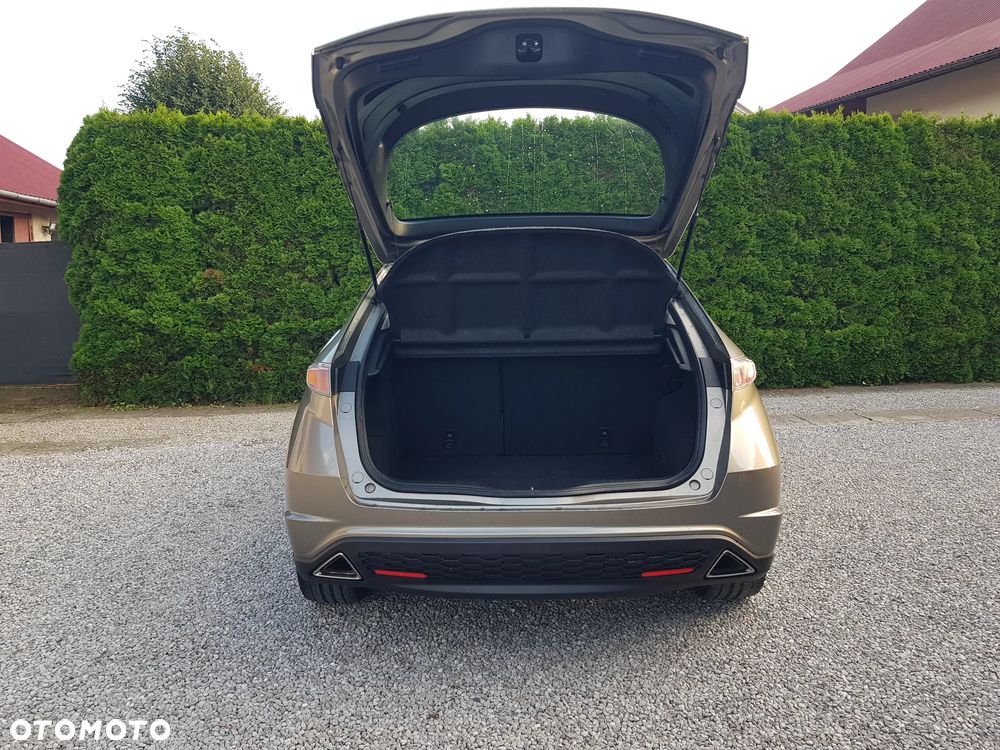 Honda Civic - 25