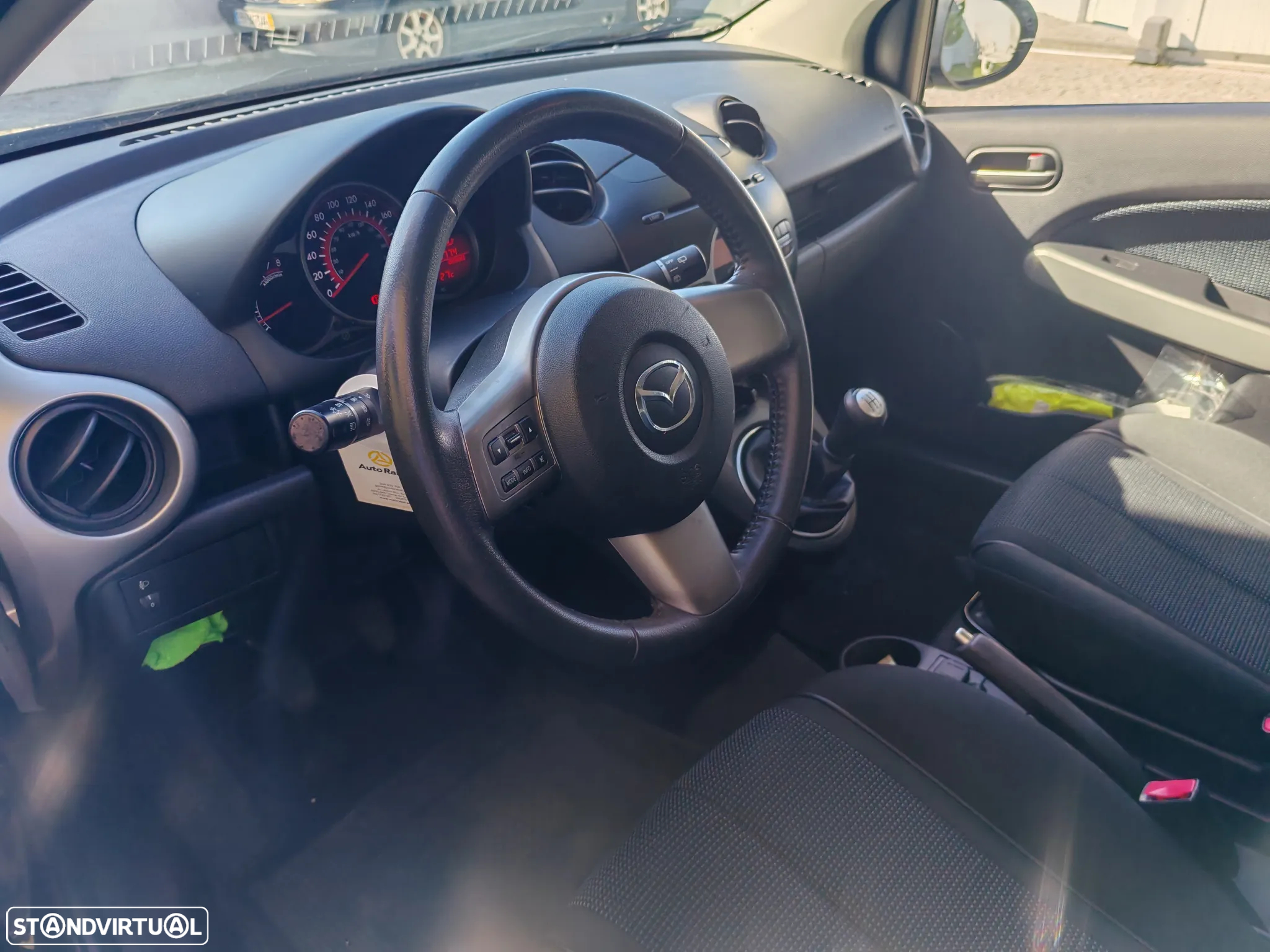 Mazda 2 1.3 MZR Comfort - 3